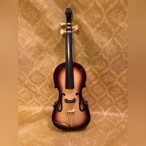 Vintage Carnival Concert Plastic Toy Violin Fiddle